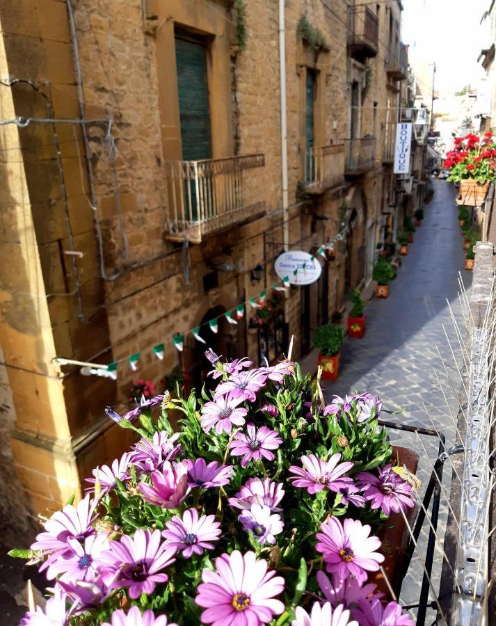 Antico Palazzo Affitti Brevi Bed and Breakfast Piazza Armerina Buitenkant foto